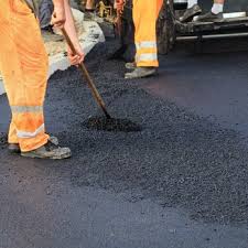 Best Driveway Maintenance Services  in Landisville, PA